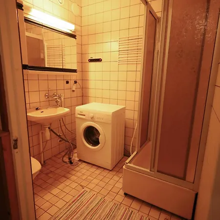 Libo-apartment, Saari 17x Apartman